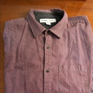Old Navy Men's Burgundy & Grey Checkered Flannel Shirt XL